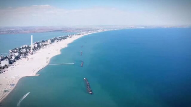 Federația Patronatelor din Industria Ospitalității din România (FPIOR) atrage atenția asupra unui risc real: sezonul litoral 2026 ar putea începe fără plaje amenajate.În lipsa infrastructurii și a condițiilor necesare pentru funcționarea operatorilor de plajă, ne îndreptăm spre un regres major în ceea ce privește standardele turistice.FPIOR subliniază că deciziile și blocajele actuale riscă să împingă litoralul românesc într-o zonă de involuție, incompatibilă cu așteptările turiștilor și cu nevoia reală de dezvoltare a sectorului.#fpior #sezonlitoral2026